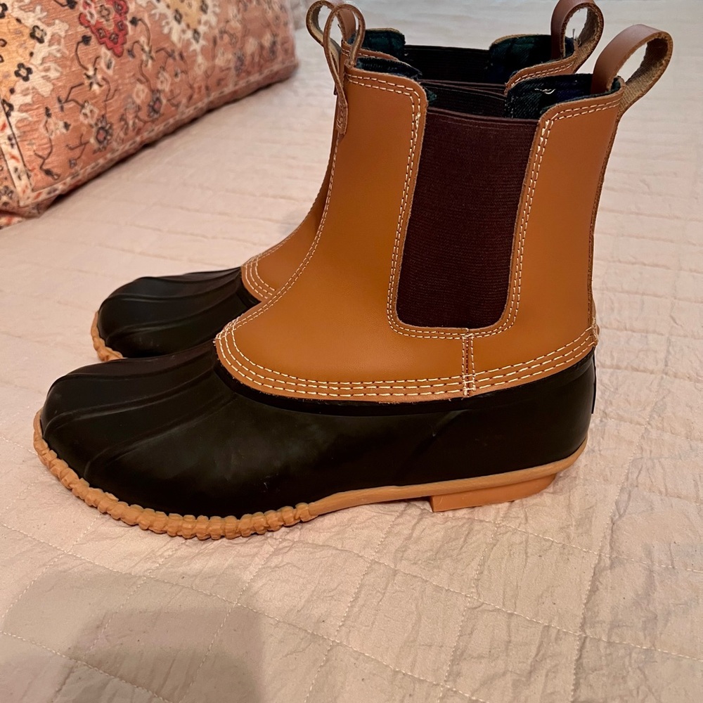 NWOT Land’s End Mens Chelsea Duck Boot size 10 - Picture 2 of 6